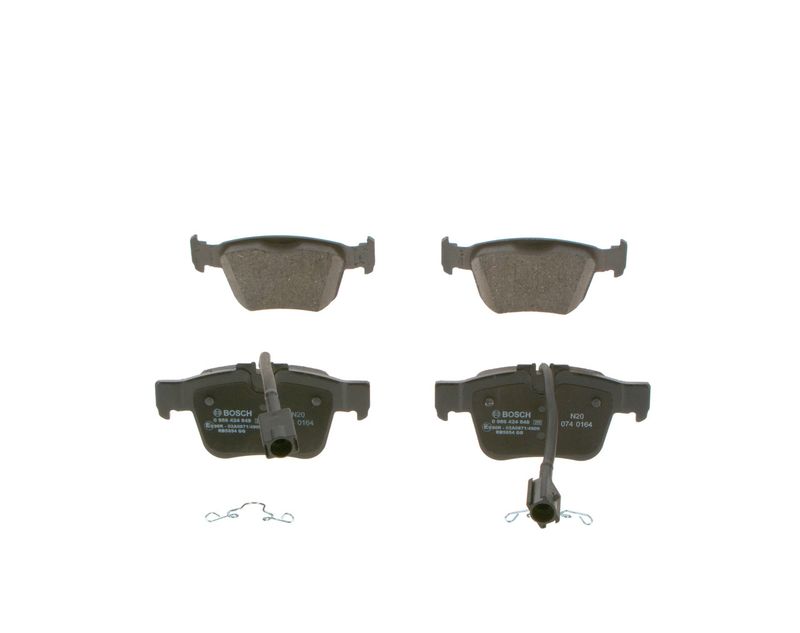 Комплект тормозных колодок, дисковый тормоз BOSCH 0986424848