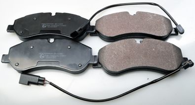 Комплект тормозных колодок, дисковый тормоз DENCKERMAN B111290