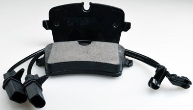 Комплект тормозных колодок, дисковый тормоз DENCKERMAN B111322