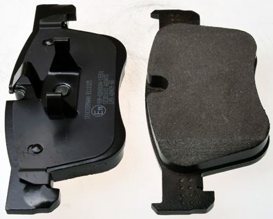 Комплект тормозных колодок, дисковый тормоз DENCKERMAN B111325