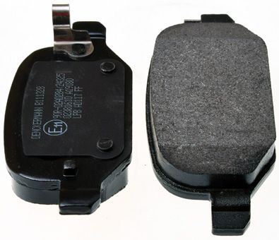 Комплект тормозных колодок, дисковый тормоз DENCKERMAN B111328