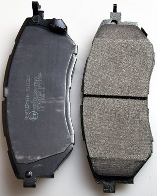 Комплект тормозных колодок, дисковый тормоз DENCKERMAN B111357