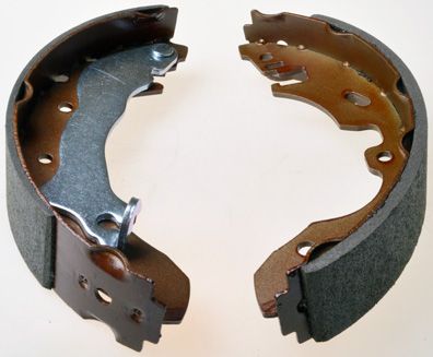 Комплект тормозных колодок DENCKERMAN B120062