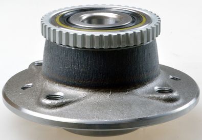Комплект подшипника ступицы колеса DENCKERMAN W413495
