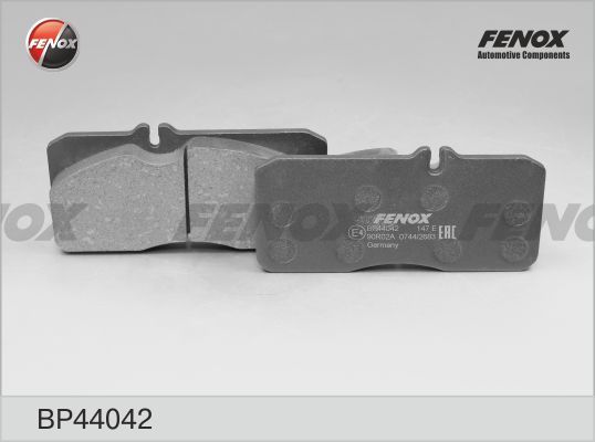 Комплект тормозных колодок, дисковый тормоз FENOX BP44042