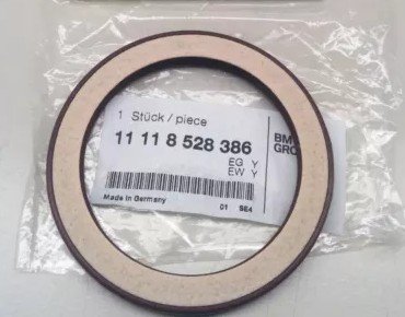 Сальник 65X83X8 ! заменен на 11118551418 BMW 11118528386