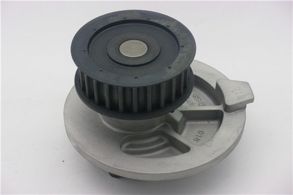 Водяной насос, охлаждение двигателя GMB GWDW18A