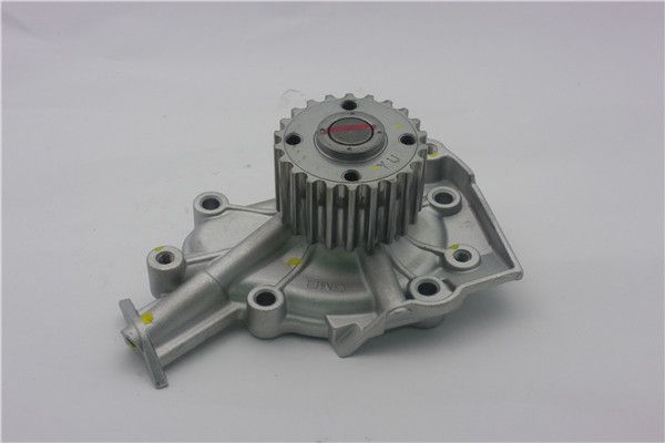 Водяной насос, охлаждение двигателя GMB GWDW39A