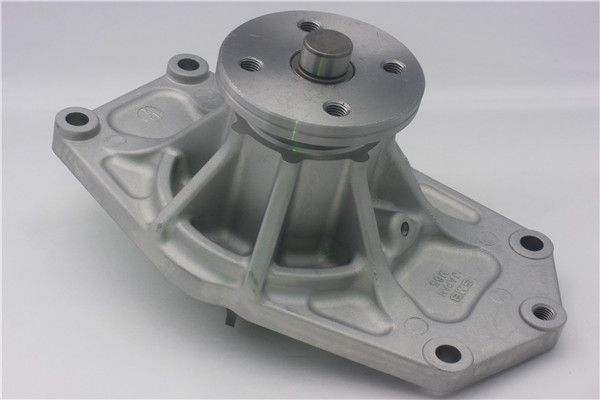 Водяной насос, охлаждение двигателя GMB GWM65A