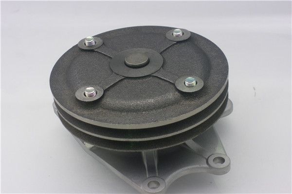 Водяной насос, охлаждение двигателя GMB GWM83A