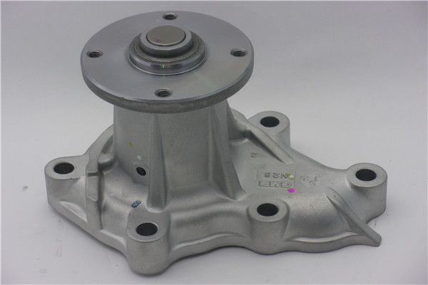 Водяной насос, охлаждение двигателя GMB GWN28A