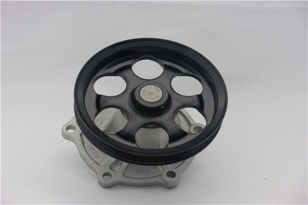 Водяной насос, охлаждение двигателя GMB GWT117A