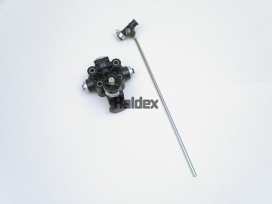 Клапан пневматической подвески HALDEX 612035051