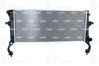 Радиатор охлаждения двигателя NRF 550128