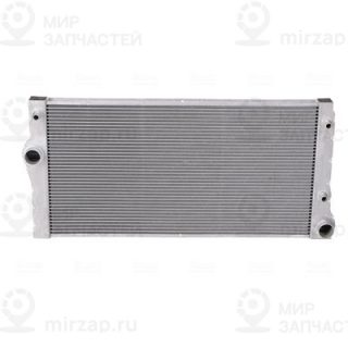 Радиатор охлаждения двигателя NISSENS 60775