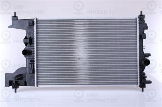Радиатор охлаждения двигателя NISSENS 630726