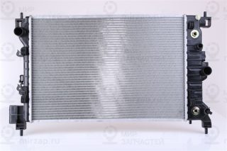 Радиатор охлаждения двигателя NISSENS 630778