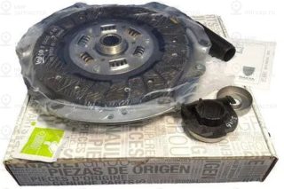 Запчасть NISSAN 302052223R