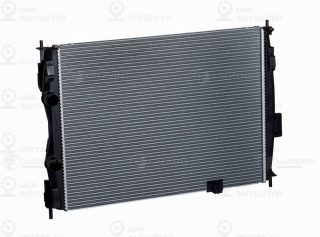 Радиатор охлаждения двигателя LUZAR LRC149JD