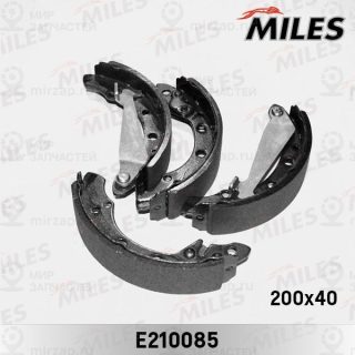 Комплект тормозных колодок MILES E210085