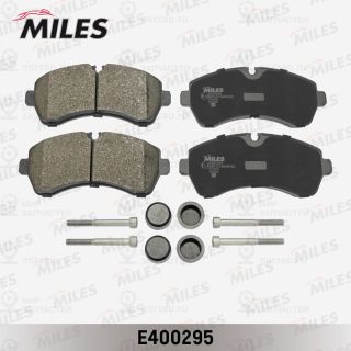 Комплект тормозных колодок (дисковый тормоз) MILES E400295