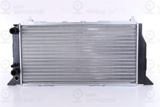 Радиатор охлаждения двигателя NISSENS 60487