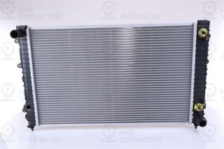 Радиатор охлаждения двигателя NISSENS 60493A
