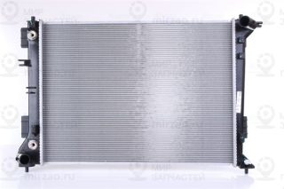 Радиатор охлаждения двигателя NISSENS 606604