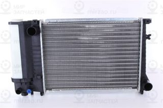 Радиатор охлаждения двигателя NISSENS 60735A