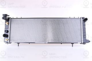 Радиатор охлаждения двигателя NISSENS 609881