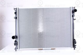 Радиатор охлаждения двигателя NISSENS 61014A