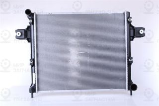 Радиатор охлаждения двигателя NISSENS 61022