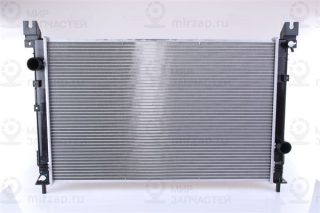 Радиатор охлаждения двигателя NISSENS 61028