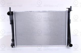 Радиатор охлаждения двигателя NISSENS 62028A