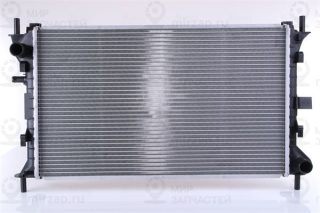 Радиатор охлаждения двигателя NISSENS 62052