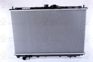 Радиатор охлаждения двигателя NISSENS 62857A