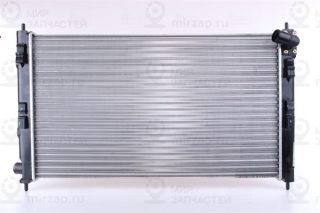 Радиатор охлаждения двигателя NISSENS 628952