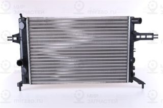 Радиатор охлаждения двигателя NISSENS 63005A