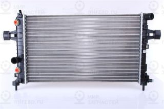 Радиатор охлаждения двигателя NISSENS 63027A