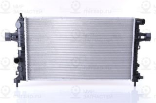 Радиатор охлаждения двигателя NISSENS 630744
