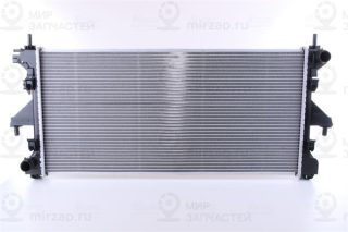 Радиатор охлаждения двигателя NISSENS 63555A