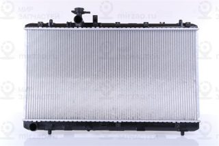 Радиатор охлаждения двигателя NISSENS 64197