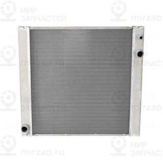 Радиатор охлаждения двигателя NISSENS 64329