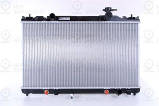 Радиатор охлаждения двигателя NISSENS 646351