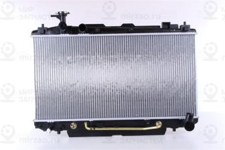 Радиатор охлаждения двигателя NISSENS 64644A