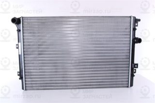 Радиатор охлаждения двигателя NISSENS 65015