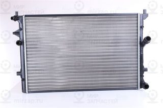 Радиатор охлаждения двигателя NISSENS 65295