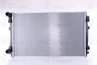 Радиатор охлаждения двигателя NISSENS 65303