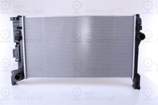 Радиатор охлаждения двигателя NISSENS 65623