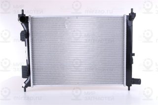 Радиатор охлаждения двигателя NISSENS 66756